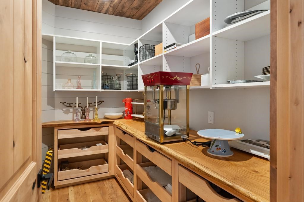 2342 Eagle Island Road Boyne City MI 49712