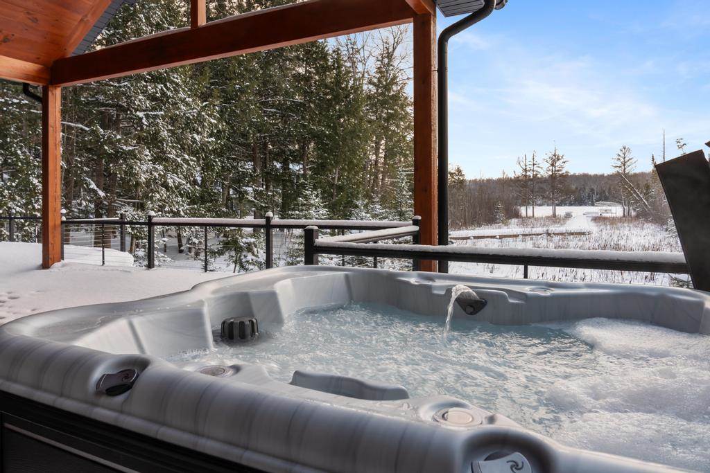 2342 Eagle Island Road Boyne City MI 49712