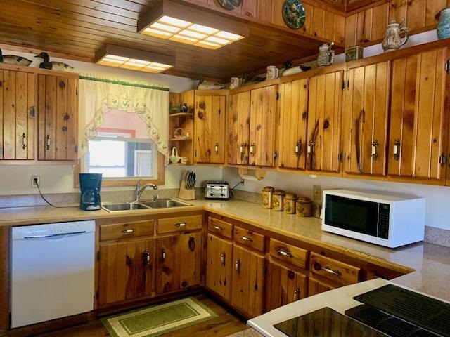 9412 Six Mile Lake Road Ellsworth MI 49729