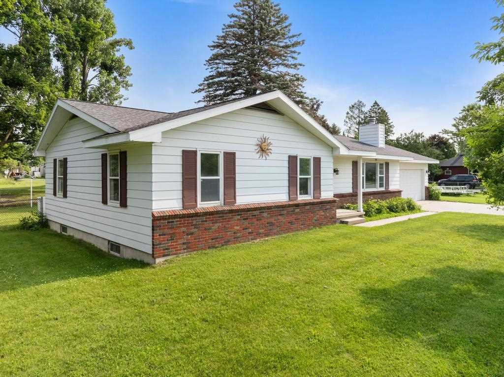1025 Atkins Road Petoskey MI 49770