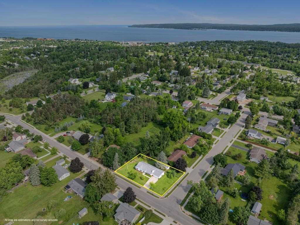 1025 Atkins Road Petoskey MI 49770