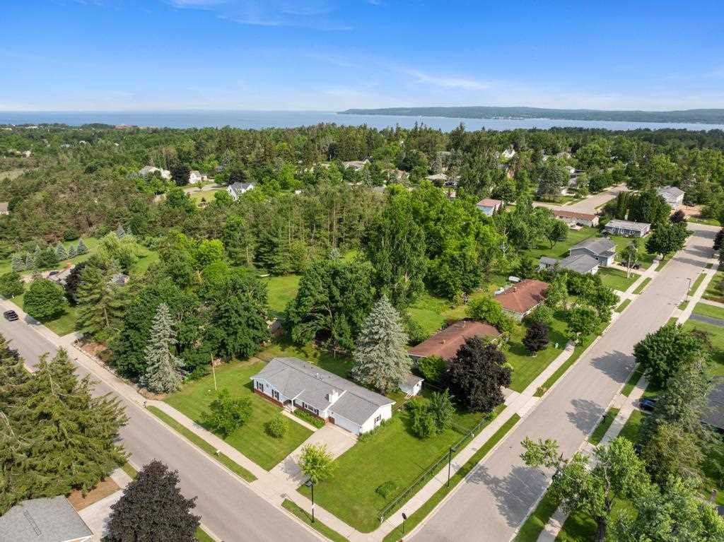 1025 Atkins Road Petoskey MI 49770