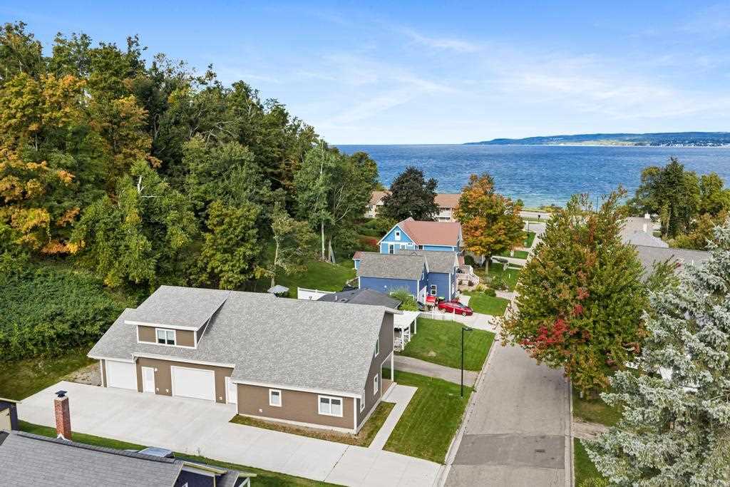 148 Beaubien Petoskey MI 49770