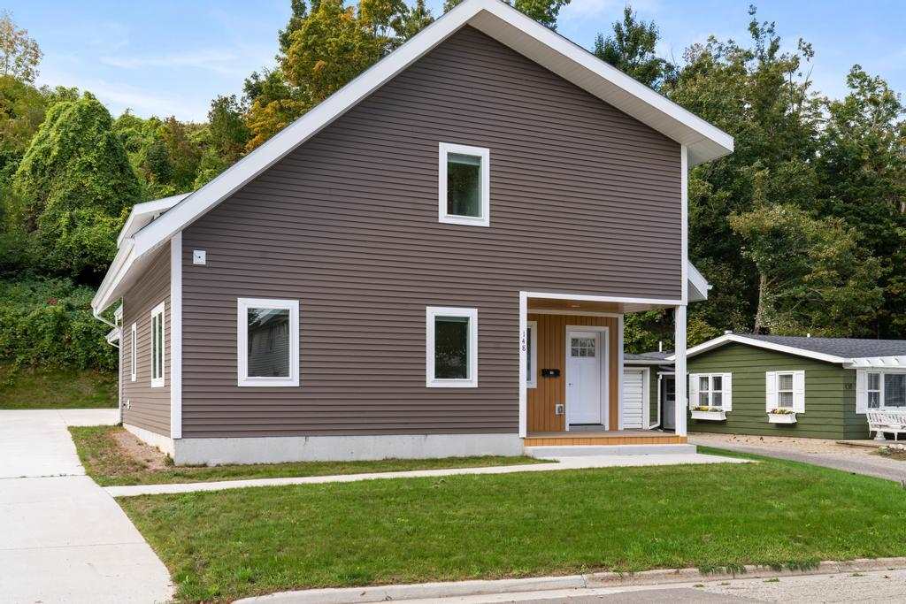 148 Beaubien Petoskey MI 49770