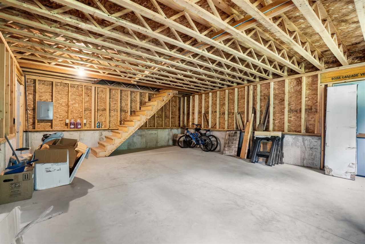 750 E Lakeview Road Levering MI 49755