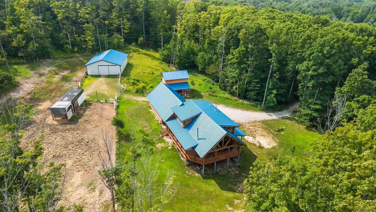 750 E Lakeview Road Levering MI 49755