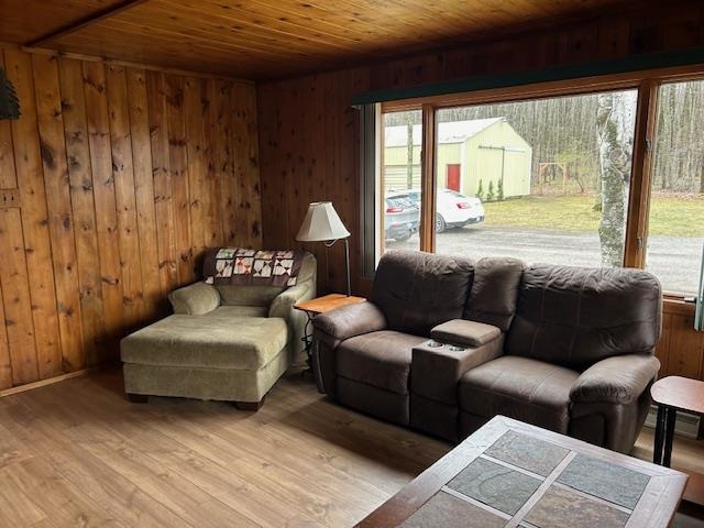 8118 E Mitchell Street Petoskey MI 49770