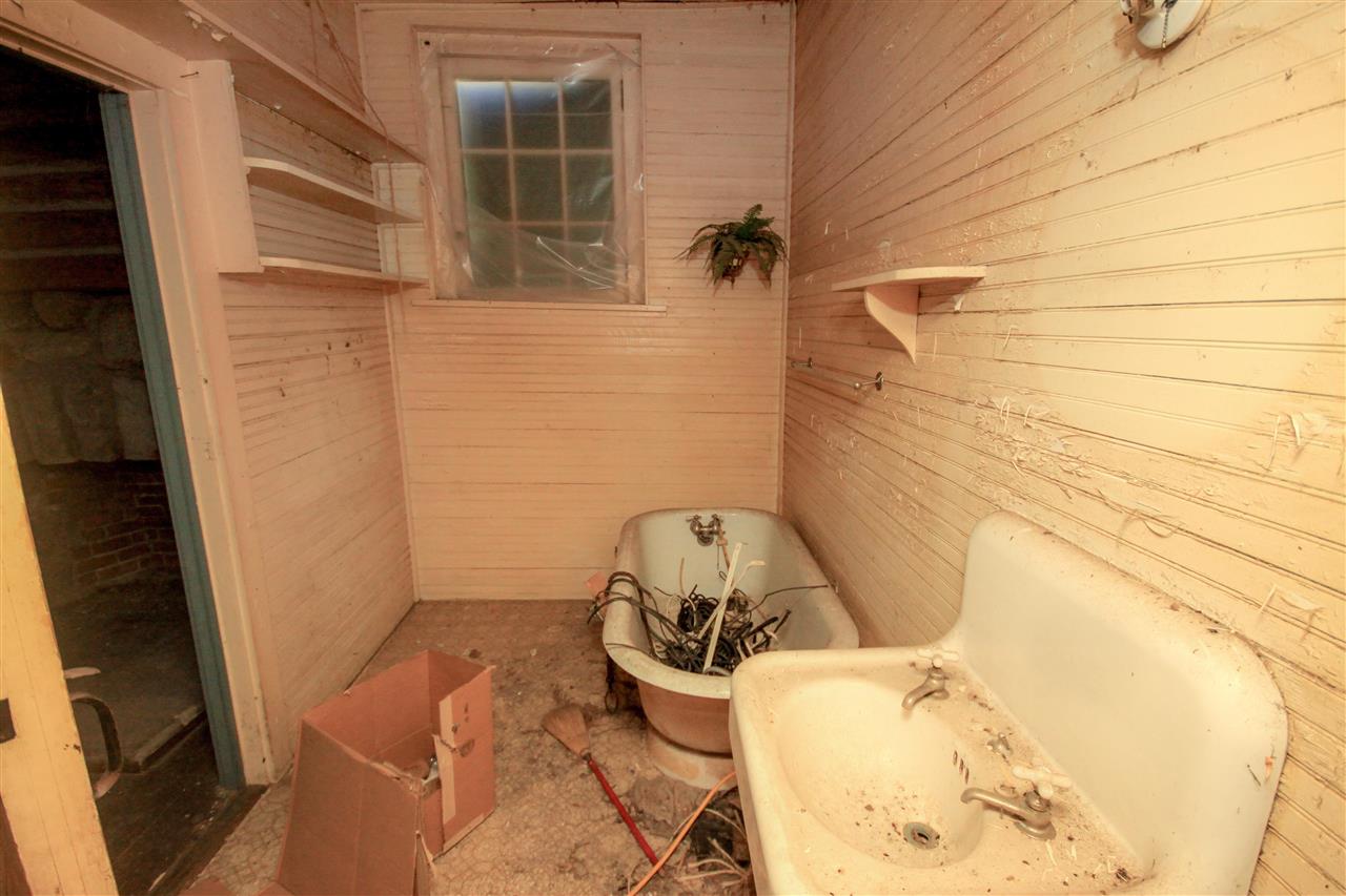 3858 & 84 M 185 Mackinac Island MI 49757