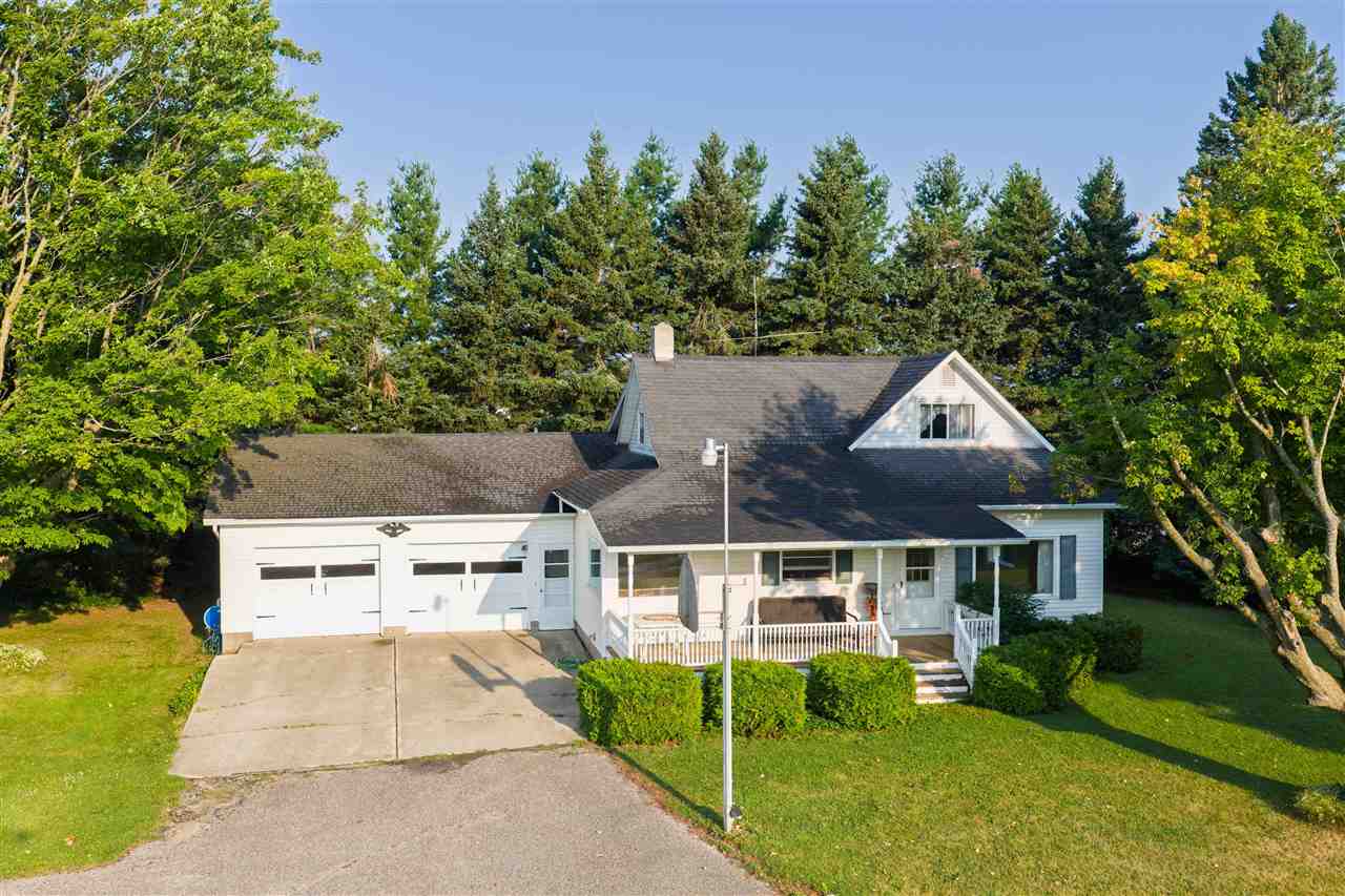 6592 S Us 31 Charlevoix MI 49720