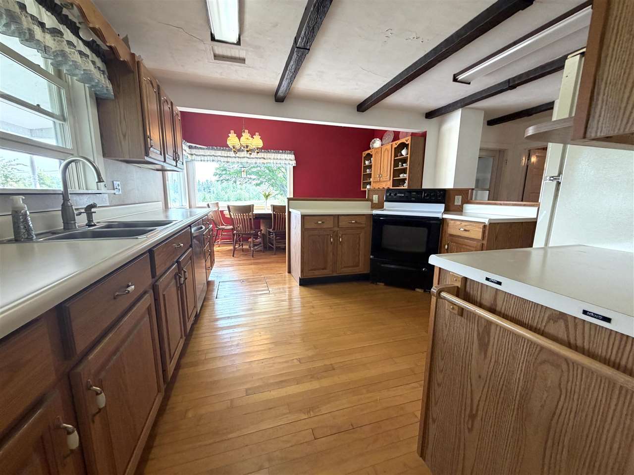 6592 S Us 31 Charlevoix MI 49720