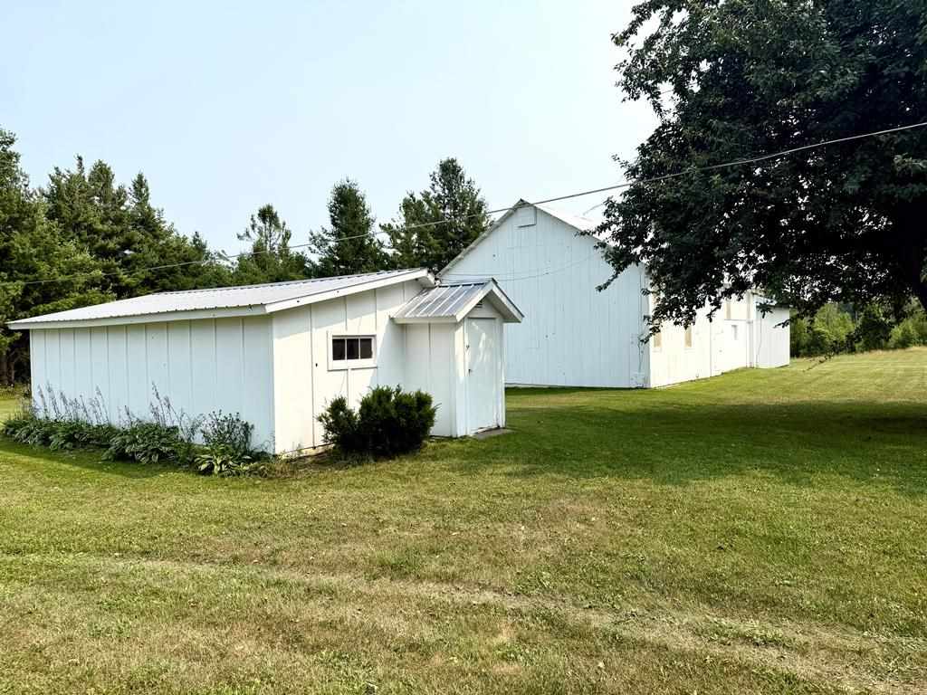 6592 S Us 31 Charlevoix MI 49720