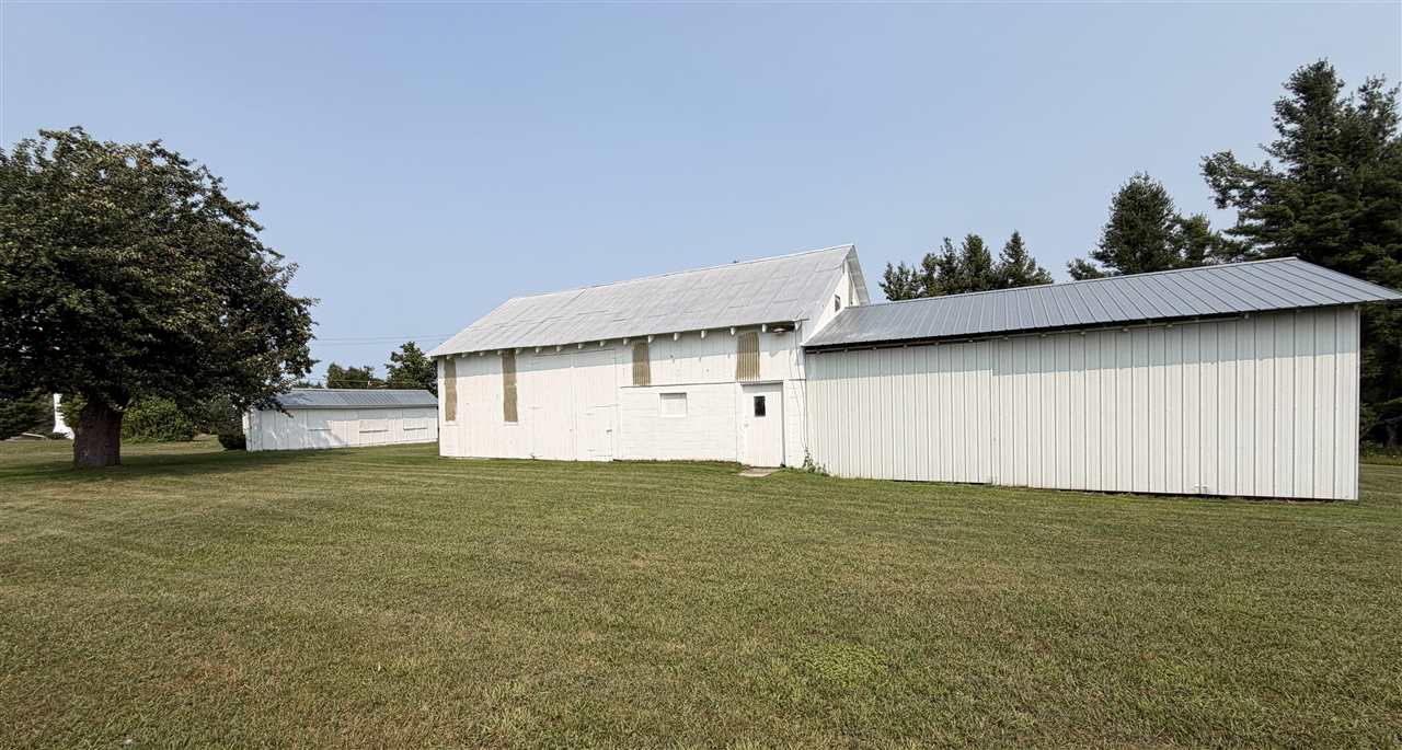 6592 S Us 31 Charlevoix MI 49720