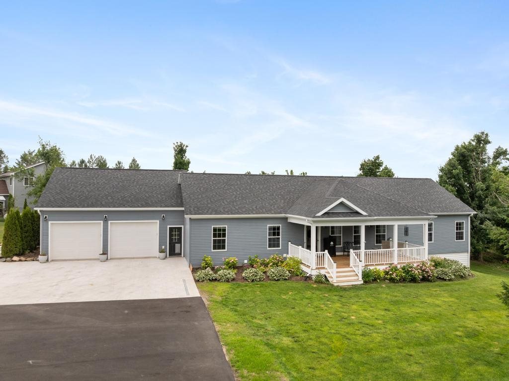 290 Skyline Drive Petoskey MI 49770