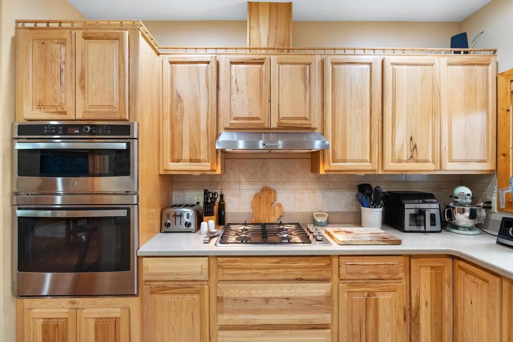 1520 Valley Drive Mackinaw City MI 49701