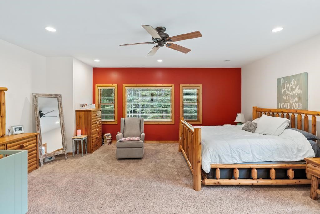 1520 Valley Drive Mackinaw City MI 49701