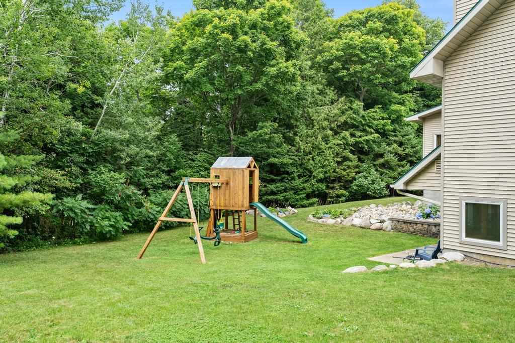 1520 Valley Drive Mackinaw City MI 49701