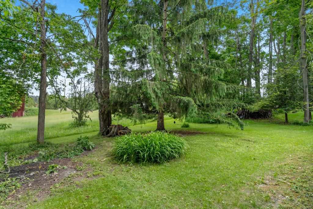 868 Surrey Lane Petoskey MI 49770