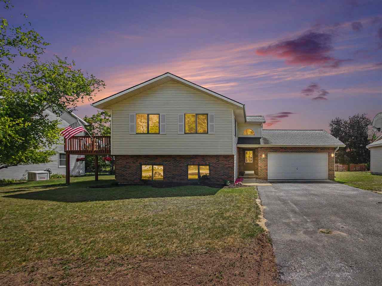 512 College View Drive Petoskey MI 49770