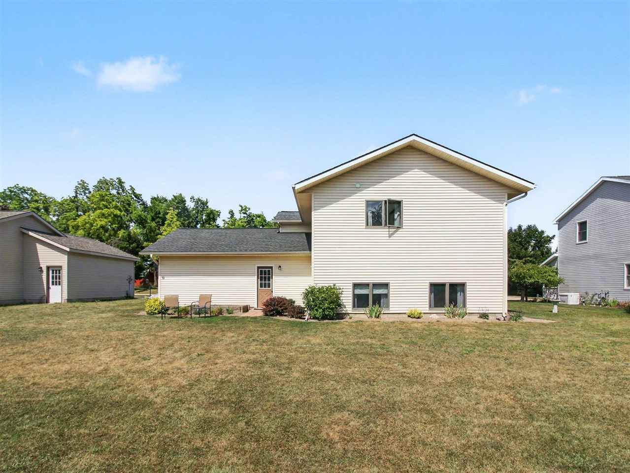 512 College View Drive Petoskey MI 49770