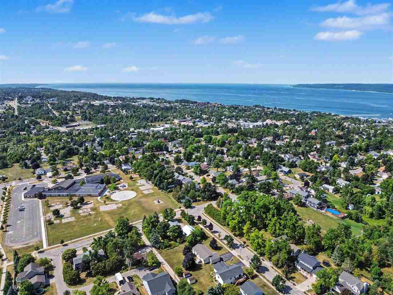 512 College View Drive Petoskey MI 49770