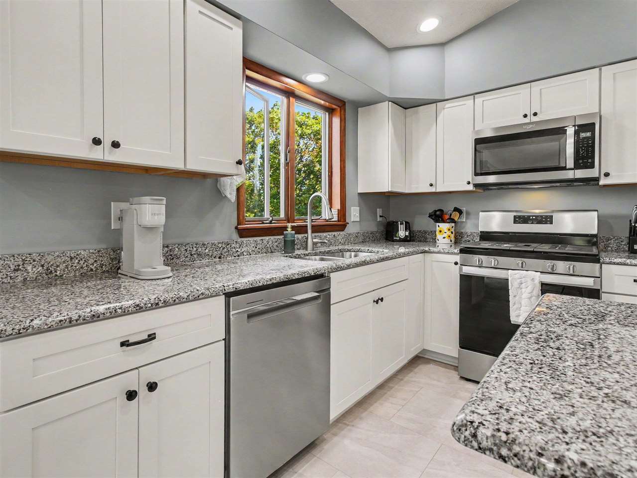 512 College View Drive Petoskey MI 49770