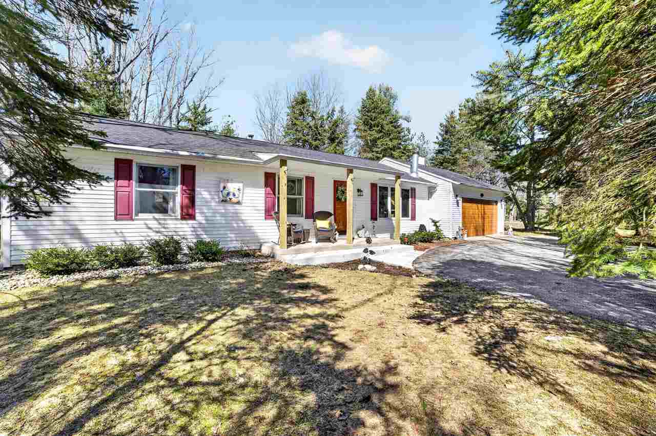 8945 Mercer Charlevoix MI 49720