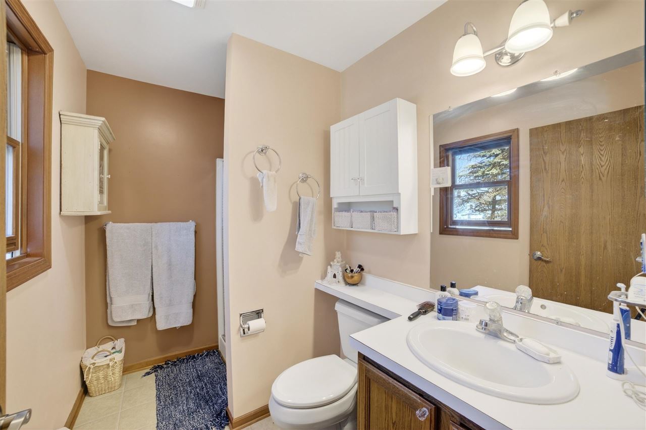 8945 Mercer Charlevoix MI 49720