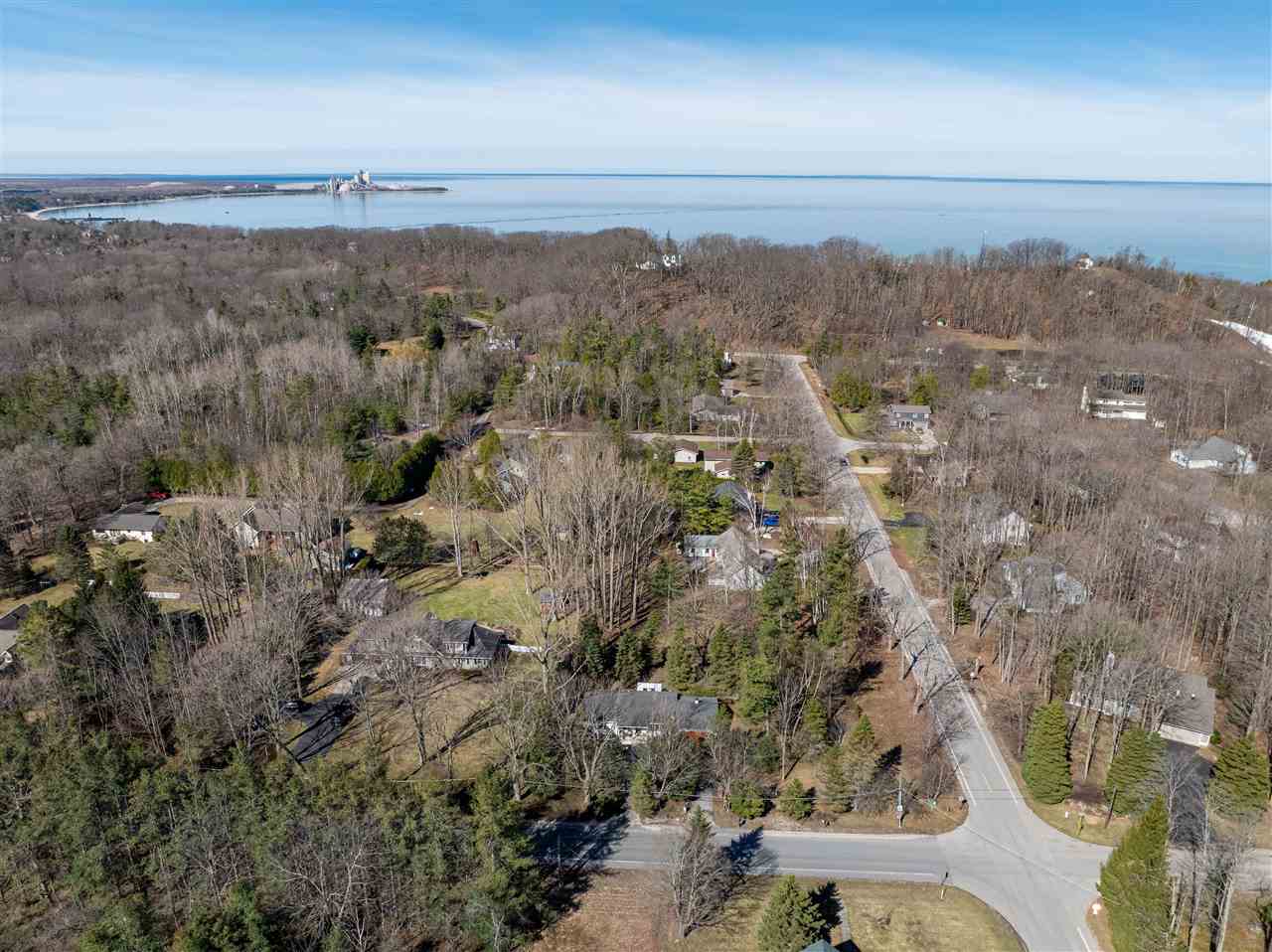 8945 Mercer Charlevoix MI 49720