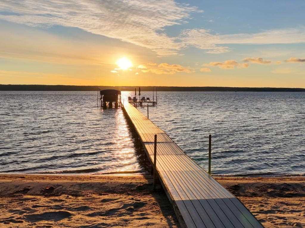 1442 Indian Point Road Brutus MI 49716