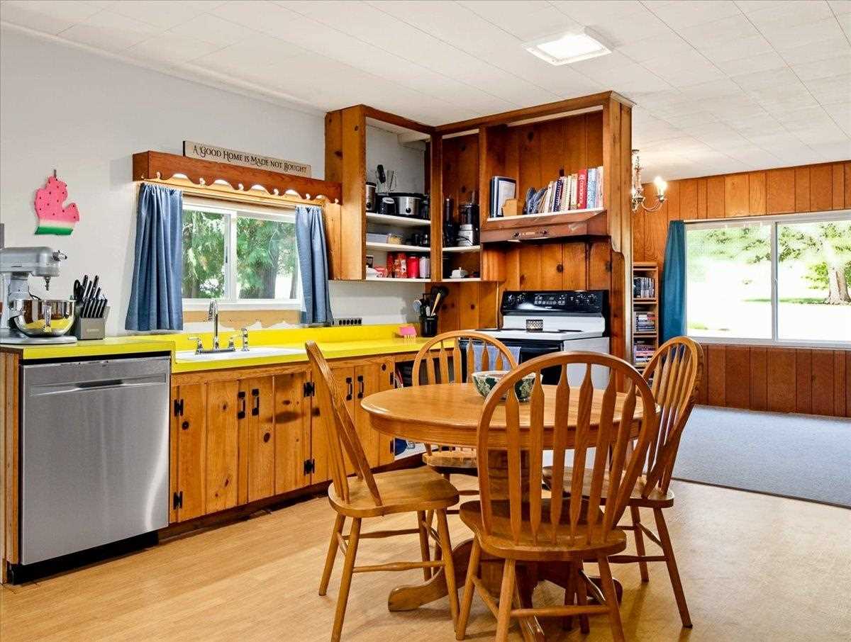 4292 Montague Street Walloon Lake MI 49796