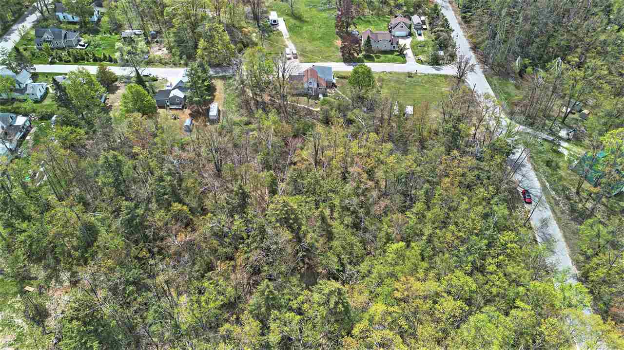 6073 Rocky Beach Avenue Charlevoix MI 49720