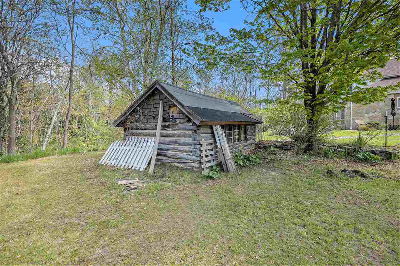 6073 Rocky Beach Avenue Charlevoix MI 49720