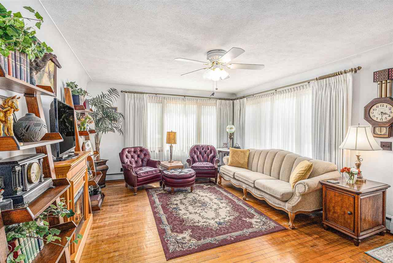 6073 Rocky Beach Avenue Charlevoix MI 49720