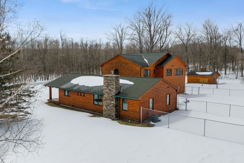 4530 Middle Village Drive Harbor Springs MI 49740