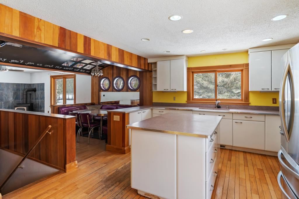4530 Middle Village Drive Harbor Springs MI 49740