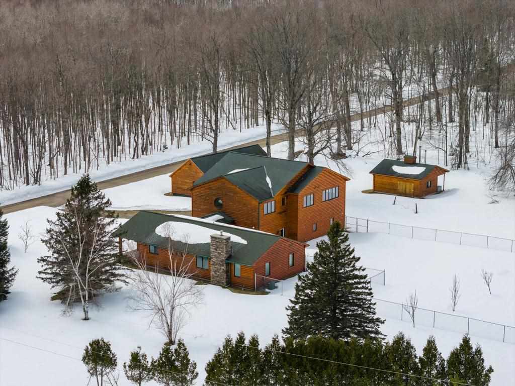 4530 Middle Village Drive Harbor Springs MI 49740