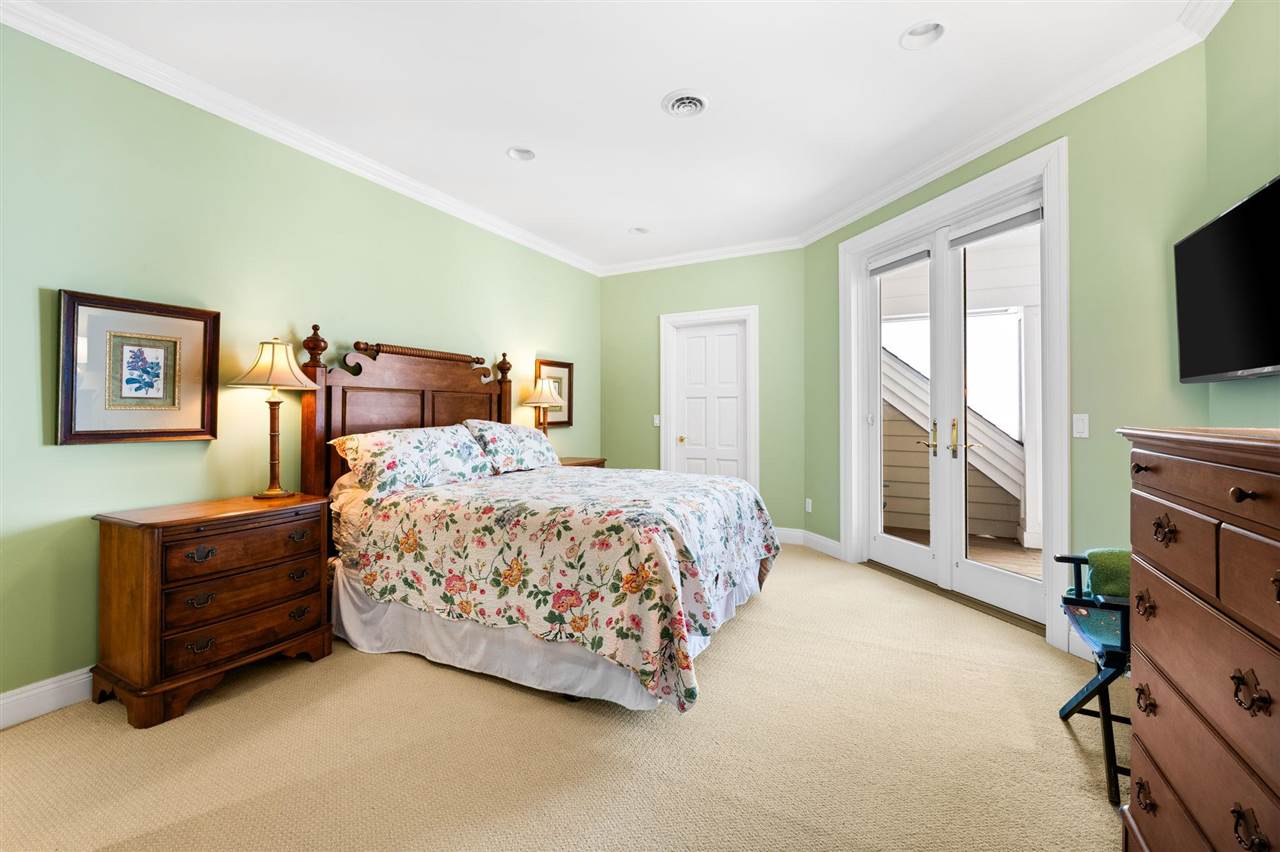 6804 Preserve Drive Bay Harbor MI 49770