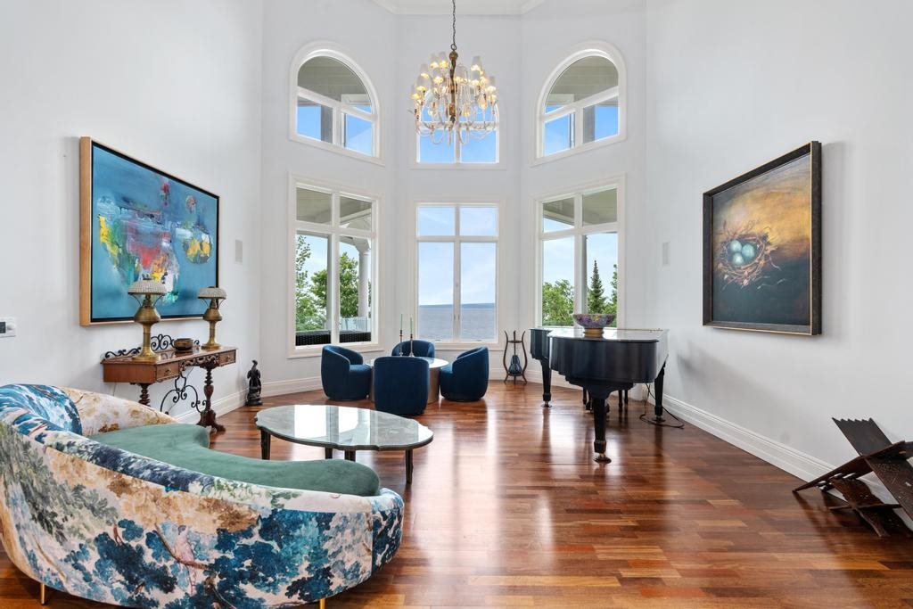 6804 Preserve Drive Bay Harbor MI 49770