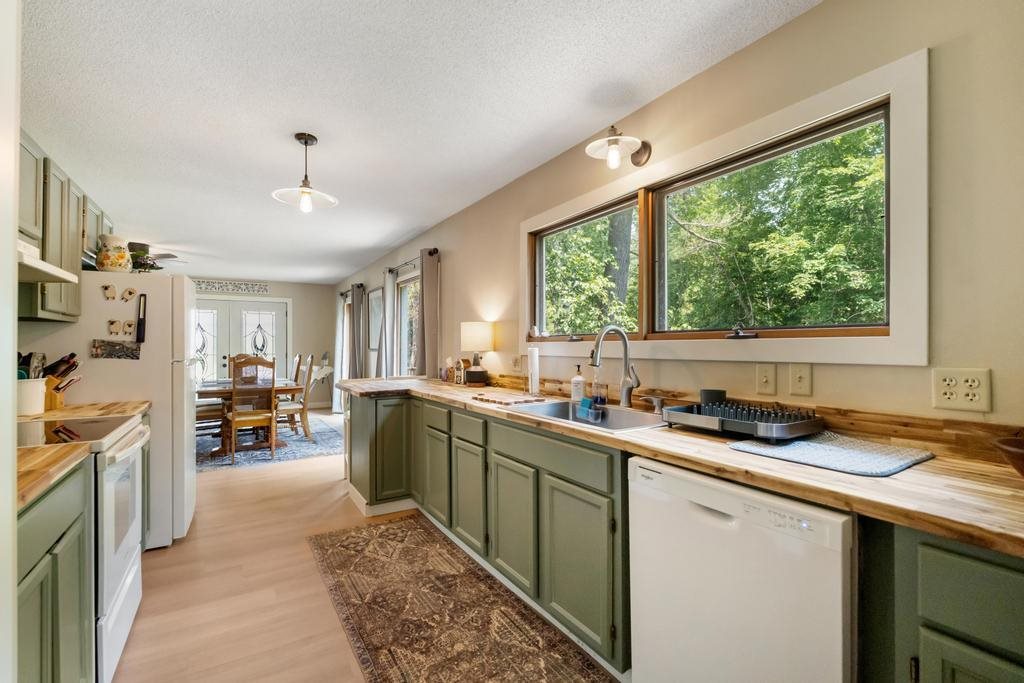 4317 County Road 489 Onaway MI 49765