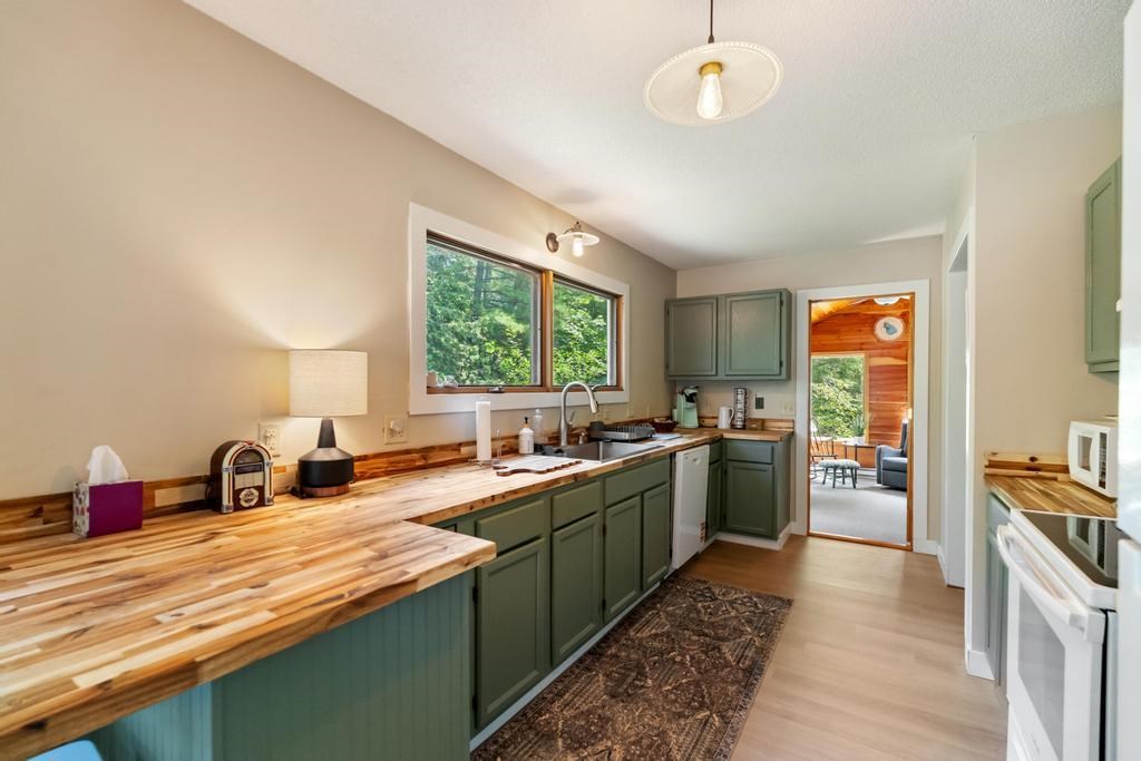 4317 County Road 489 Onaway MI 49765