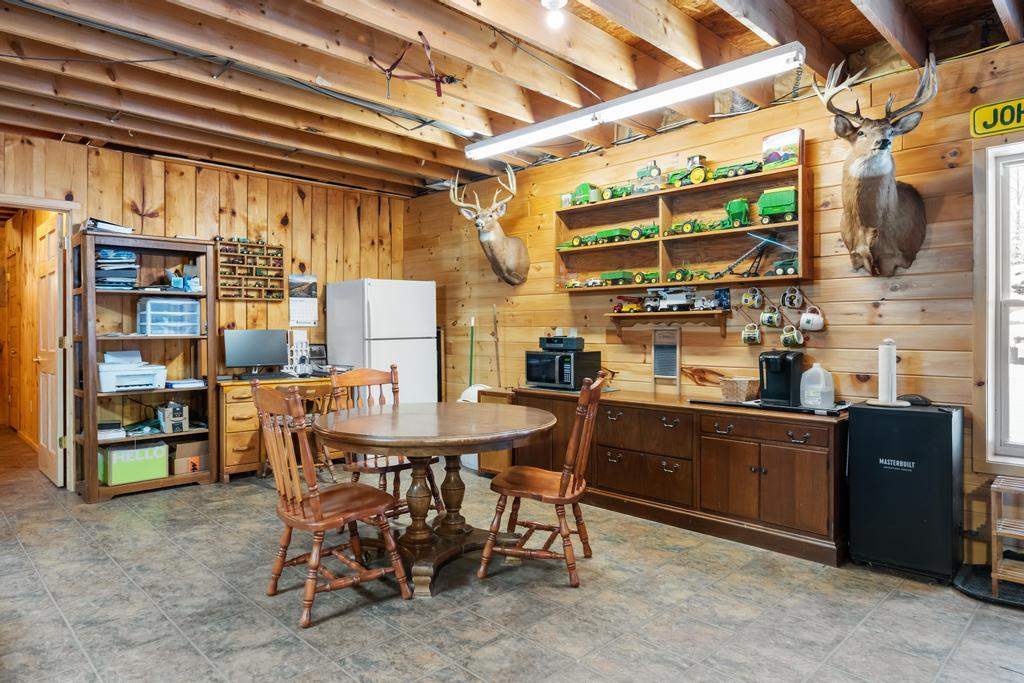 1416 Maxwell Road Petoskey MI 49770