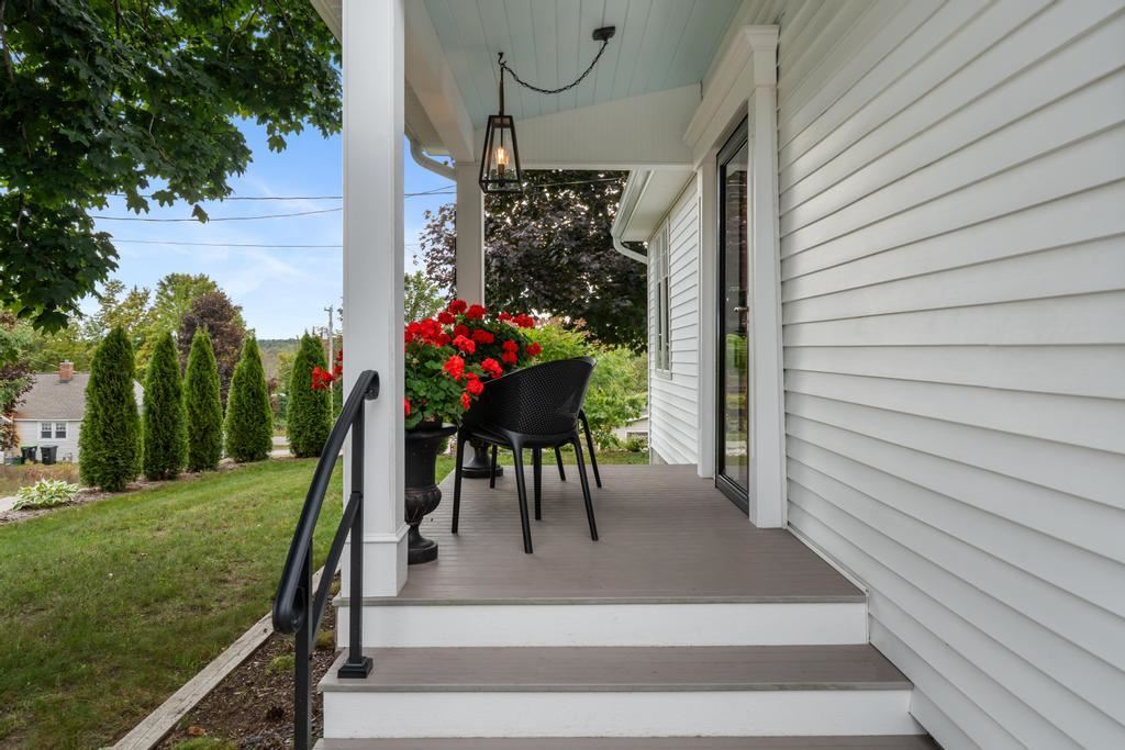 6180 Lansing Street Alanson MI 49706