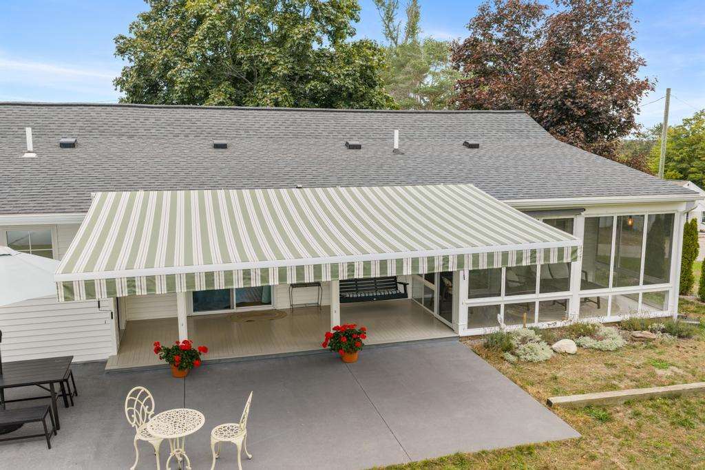 6180 Lansing Street Alanson MI 49706