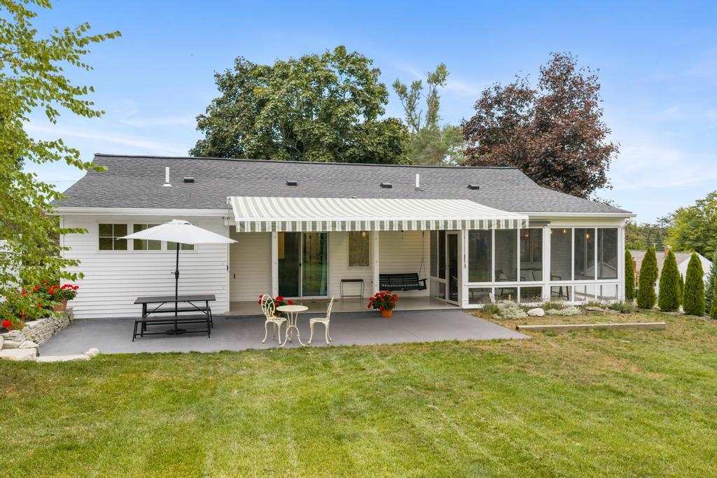 6180 Lansing Street Alanson MI 49706