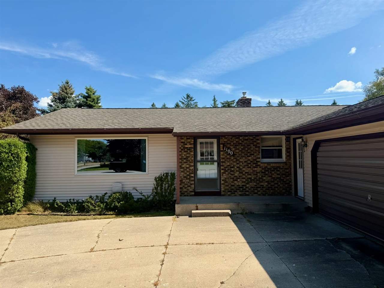 1100 Beacon Street Charlevoix MI 49720