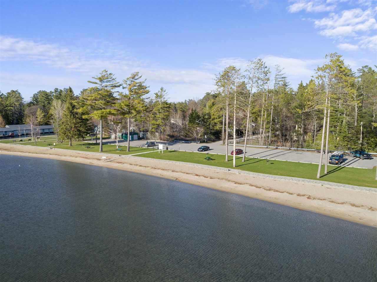 6330 Oakley Avenue Indian River MI 49749