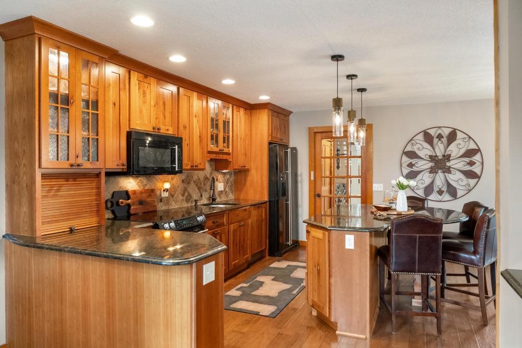 6330 Oakley Avenue Indian River MI 49749