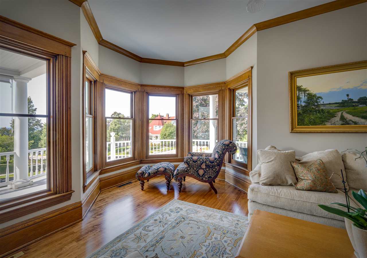 604 Bay Street Petoskey MI 49770