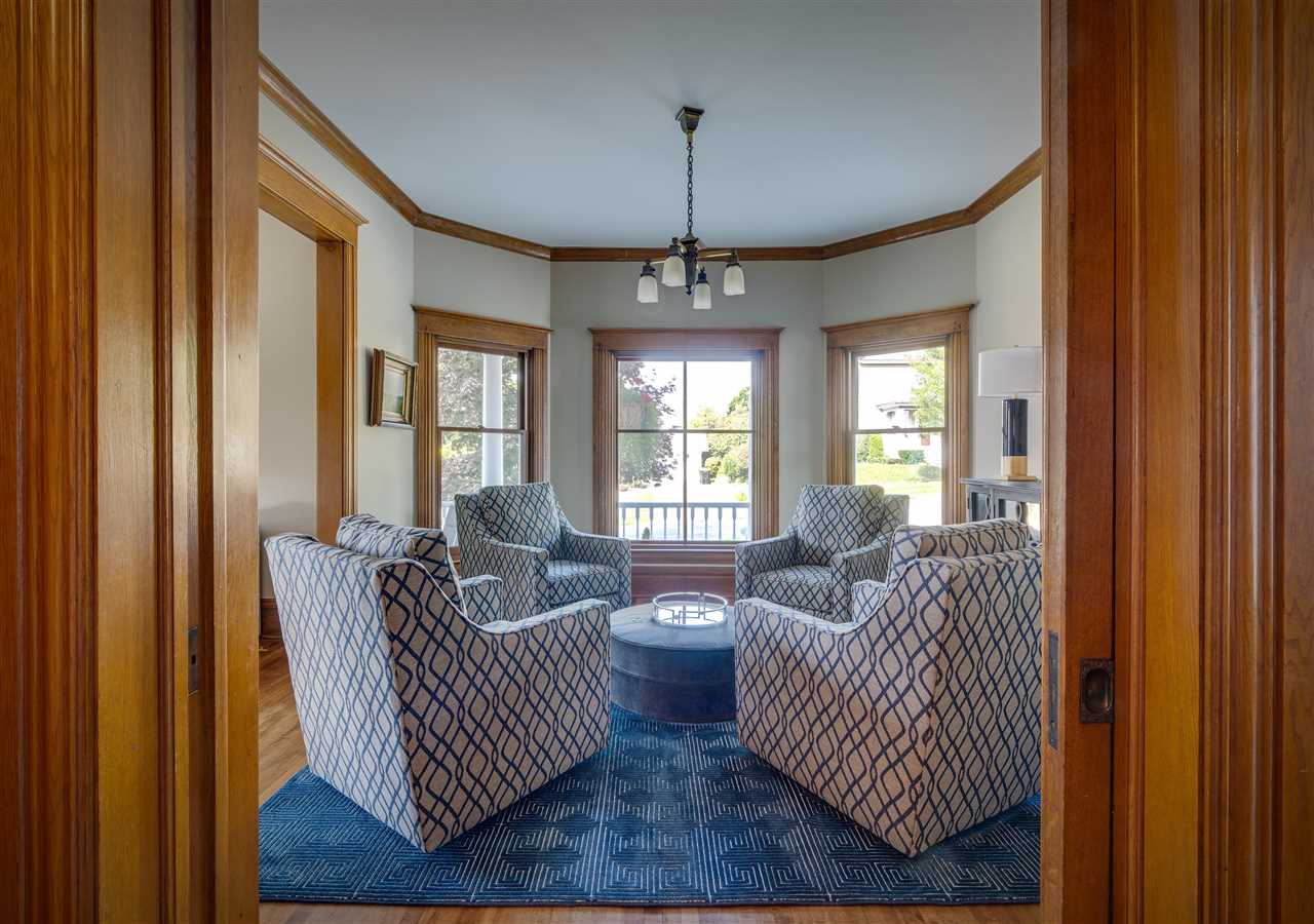 604 Bay Street Petoskey MI 49770