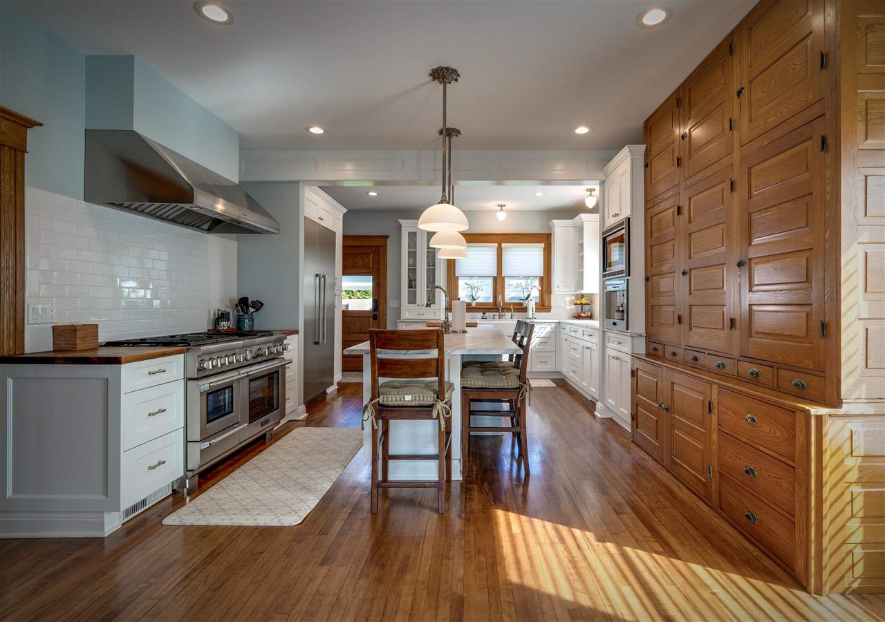 604 Bay Street Petoskey MI 49770